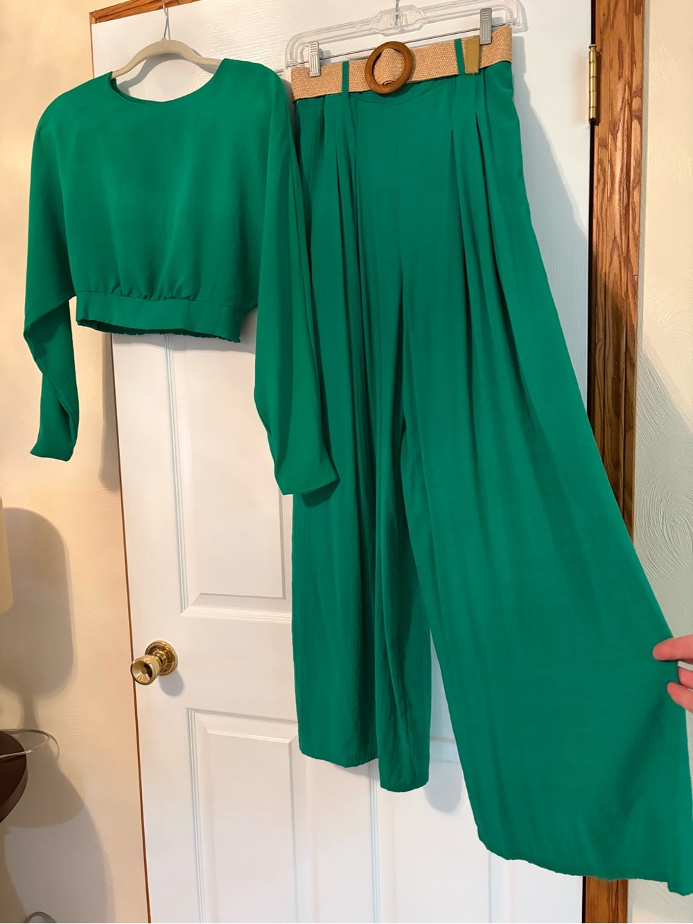 APRICOT Emerald Green Wide Leg High-Waist Pants with Woven Belt